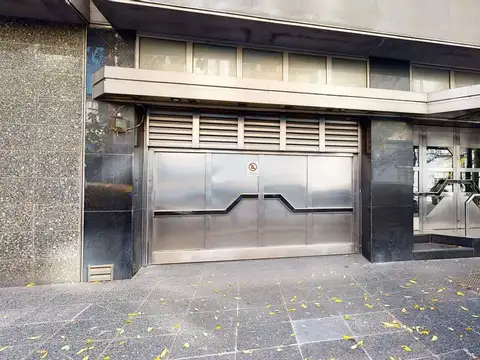 Depósito y Oficinas de 2500 m2 Barracas