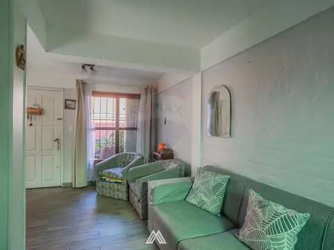 Carlos de la Vega 5300