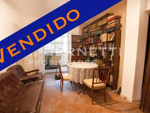 Departamento 3 Ambientes - Primer Piso - Barrio Gral. San Martín -