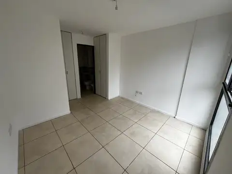 Imperdible Depto a 2 cuadras de la Plaza