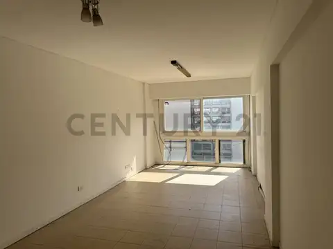 VENTA OFICINA APTO VIVIENDA RECOLETA ESQUINA AV SANTA FE PISO ALTO