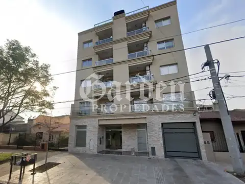 Departamento 3 Ambientes CON COCHERA CUBIERTA. 2 Dormitorios. 2 Baños. Balcon c/ parrilla.  APTO CREDITO