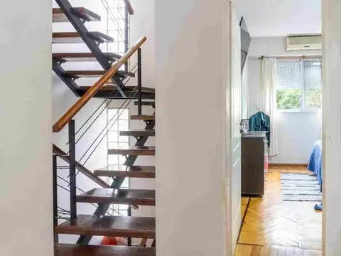 VENTA CASA 3 DORMITORIOS. JARDIN, COCHERA Y PILETA