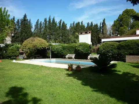 Parada 16 - Casa de 2  dorm en alquiler temporario disponible Marzo. FUNES Y ROLDAN