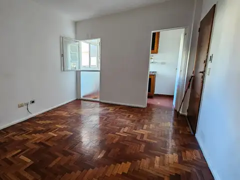 Crisologo Larralde 2600, Piso 5