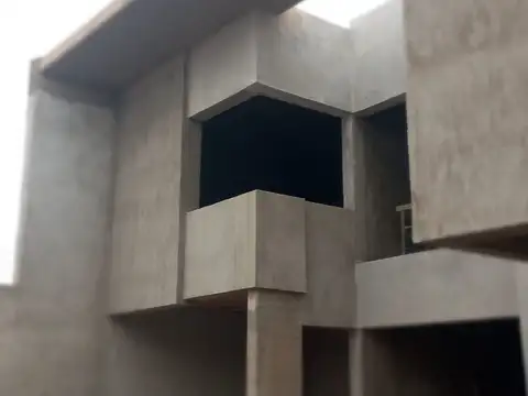 Departamento en Venta con 2 cocheras