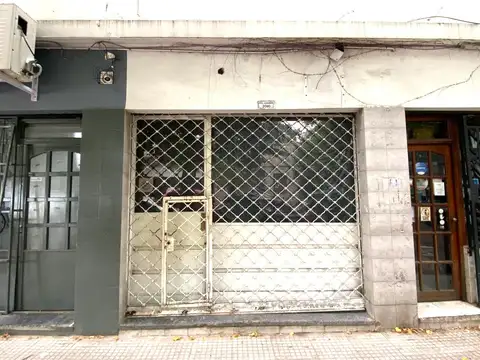 Fgta Pte Sarmiento 2000, Piso PB