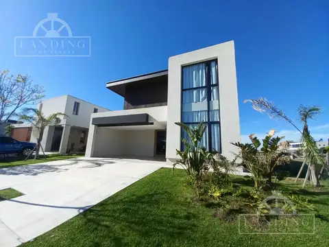 Casa en Venta en Puertos - Barrio Costas, USD 790.000
