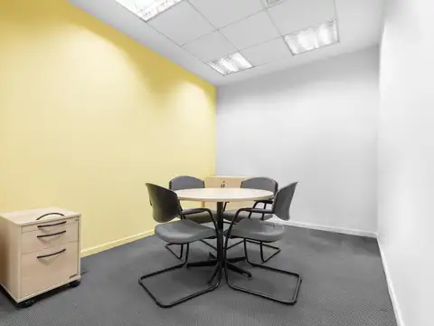 Oficina en Alquiler en Recoleta, USD 168