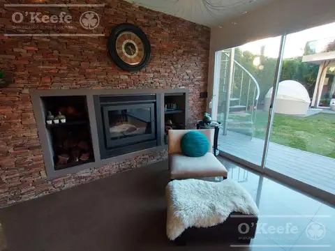 Casa en Venta en Countries y Barrios Cerrados en Quilmes, USD 565.000