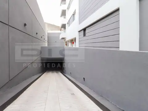 Cochera Venta - Olivos