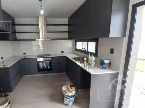 Casa en Venta en El Naudir, USD 375.000