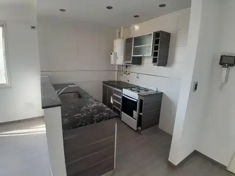 Departamento en Alquiler en Villa del Parque, $ 400.000