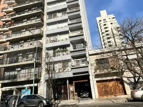 Villa Urquiza : EN ALQUILER : 3 ambientes sobre Avenida Monroe