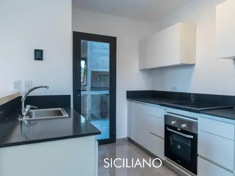Depto Tipo Casa en Venta con 1 cocheras