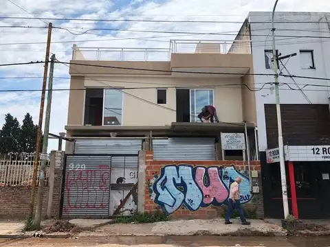 Local en Venta en Villa Sarmiento, USD 230.000