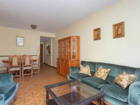 Departamento en Venta en Flores, USD 129.000