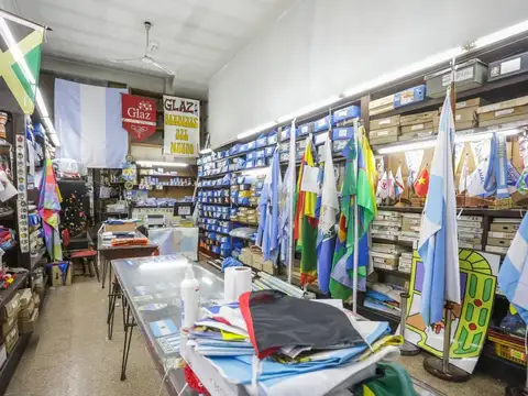 VENTA LOCAL CON VIVIENDA EN SAN NICOLÁS