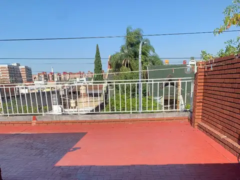 Depto Tipo Casa 3 ambientes con 1 baño