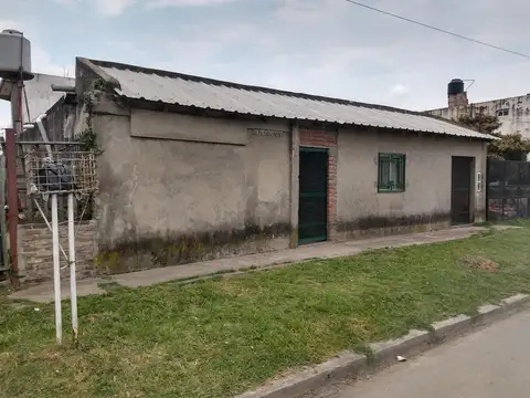 Soldado Sixto Fajardo al 3200