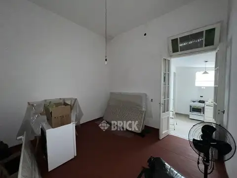 Depto Tipo Casa en Venta en Chacarita, USD 59.000