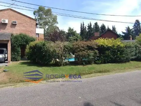 Casa a la venta en Banco Provincia, Francisco Álvarez, Moreno