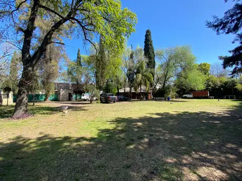 Terreno en Venta en Villa Gobernador Udaondo, USD 750.000