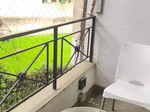 Alquiler Departamento en Recoleta 3 ambientes con dependencia