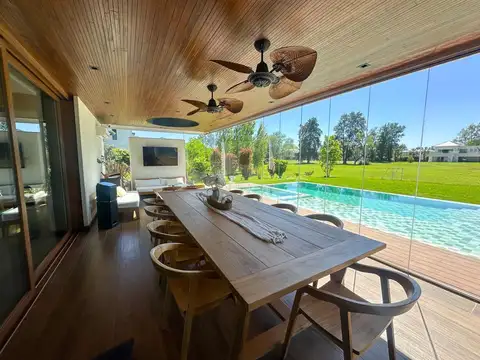 Casa en Venta de 4 dormitorios