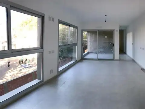 Departamento 2 ambientes con cochera- Alquiler- ituzaingo