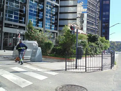 Oficina en Alquiler en Retiro, USD 3.600