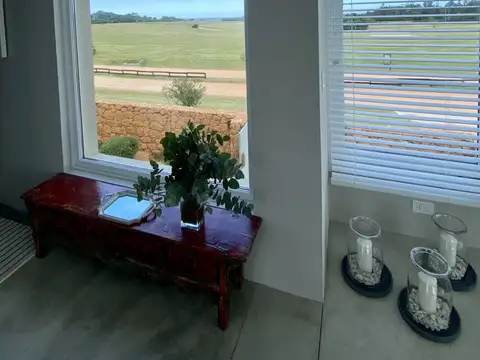 Las Garzas. 4 dormitorios. Espacios abiertos a la naturaleza