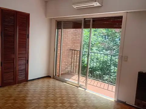 Laprida 1500, Piso 4