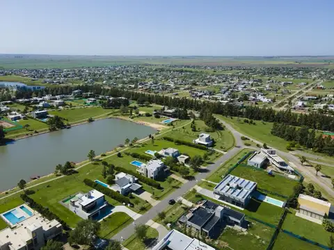 Terreno en Venta 48  mts Fondo