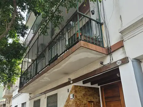 Lavallol 2383 , Piso 2