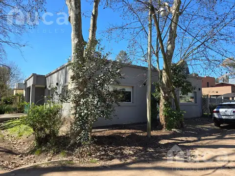 VENTA | CASA Moderna de 3 DORM c/Jardin, B. Semicerrado SIN EXPENSAS | Garin casi Maschwitz