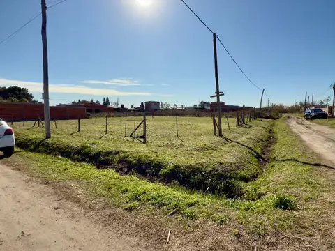 Terreno en Venta en Lisandro Olmos Etcheverry, USD 9.000