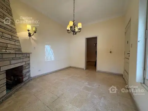 Depto Tipo Casa 3 ambientes con 1 baño