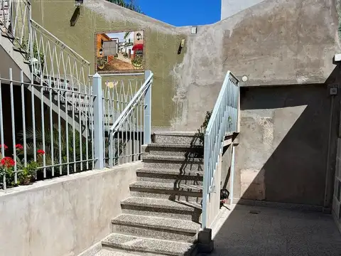 Depto Tipo Casa en Venta de 3 ambientes