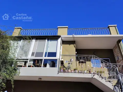 Depto Tipo Casa en Venta de 2 dormitorios