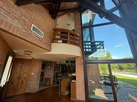 Campos De Alvarez 00