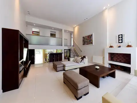 Departamento 4 ambientes con 3 baños