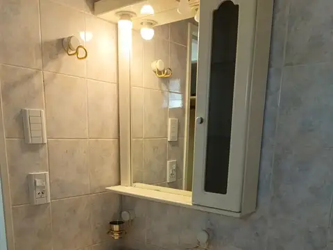 Departamento 5 ambientes con 2 baños