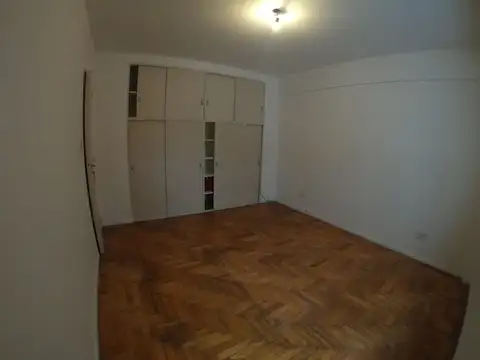 VENTA DEPARTAMENTO 2 AMBIENTES - BARRACAS