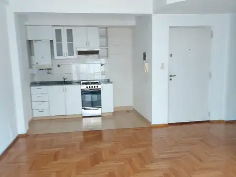 Amenabar 2700, Piso 5