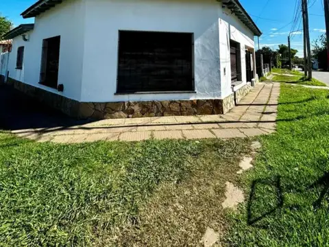 Casa centro pilar , excelente ubicacion Ideal inversionista