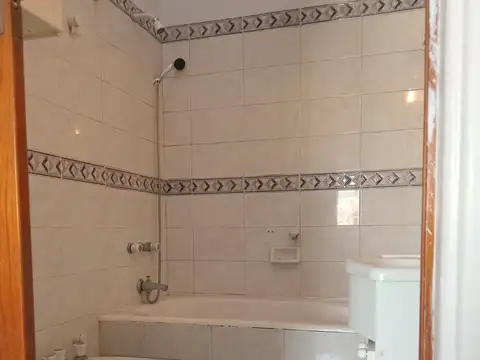 Doctor Pedro Ignacio Rivera 4100, Piso 3