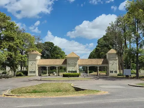 VENTA LOTE  CENTRAL 1536 M² PINARES COUNTRY CLUB,