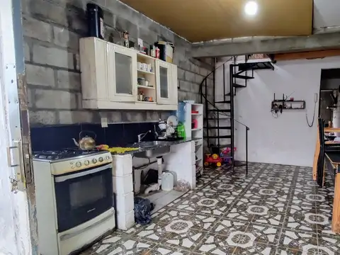 Casa en Venta en Castelar Sur, USD 52.000