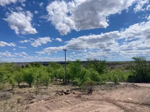 Terreno en Venta en Villa Giardino, USD 6.000